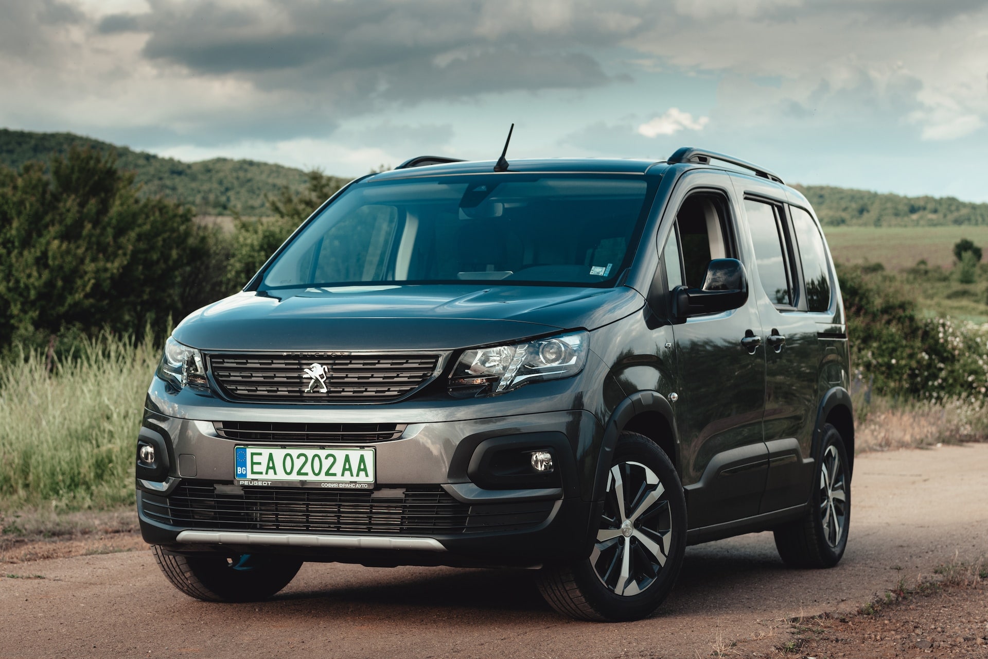 7sitsiga elbilar Den kompletta listan Carla