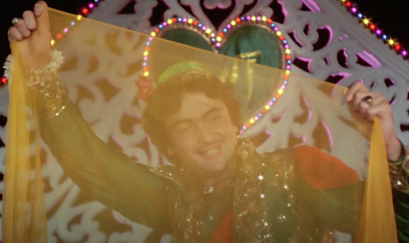 A scene from Amar Akbar Anthony