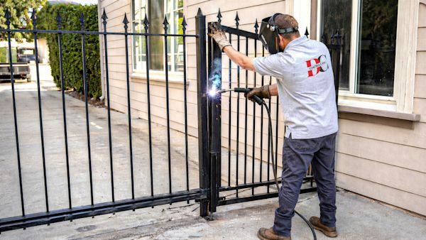 Fast, **Reliable Gate Repair** You Can *Count On*