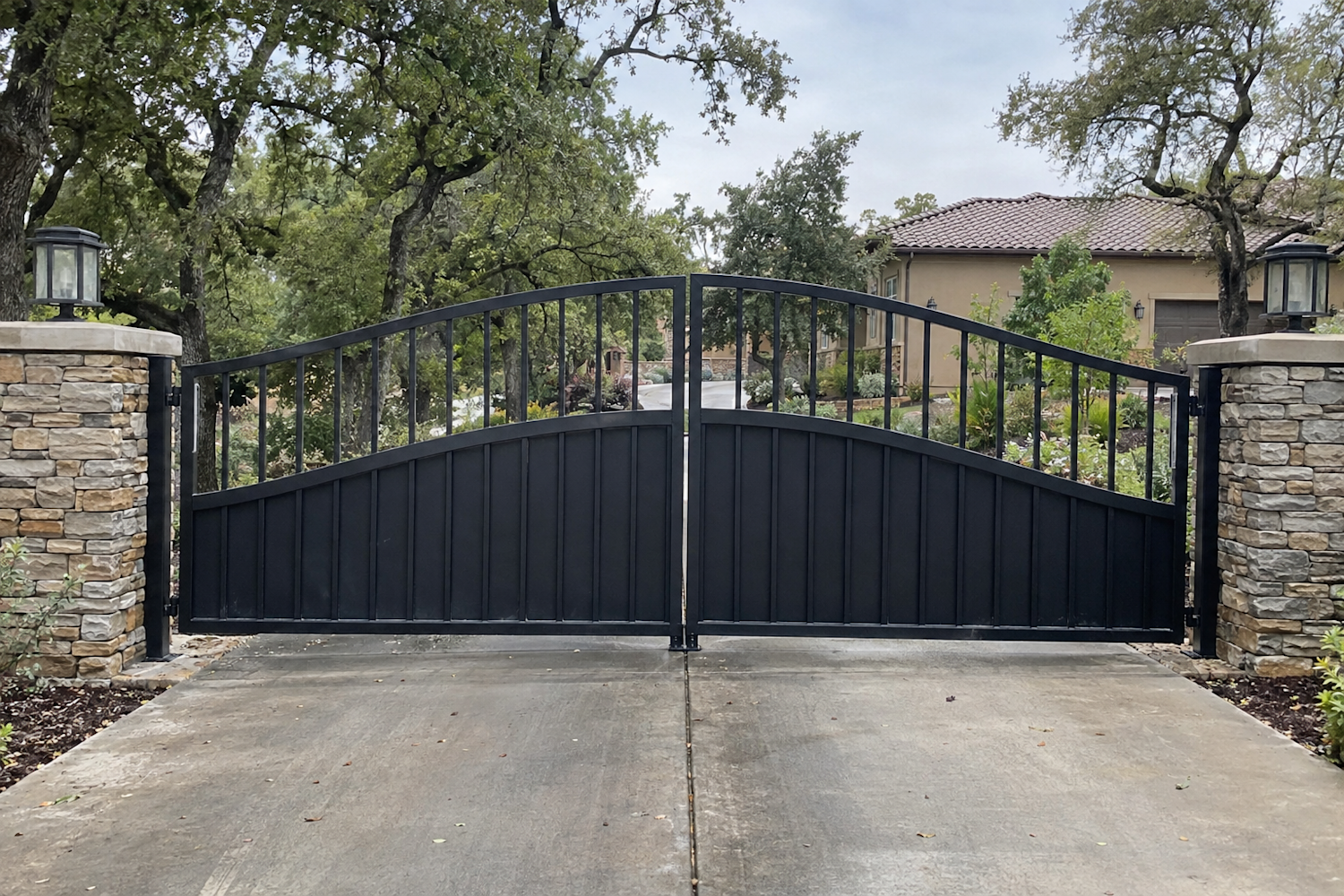 Sliding Gate vs. Swing Gate for Driveways: Which is Right for You?