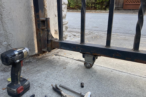 Fast, Reliable **Gate Repair** You Can *Count On*
