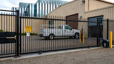 Commercial Gate Built for Sacramento Business
