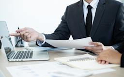 How To Choose a Financial Advisor