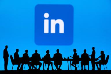 Turning Connections into Clients A Lawyer-s Guide to LinkedIn Marketing Depositphotos 753832106 XL