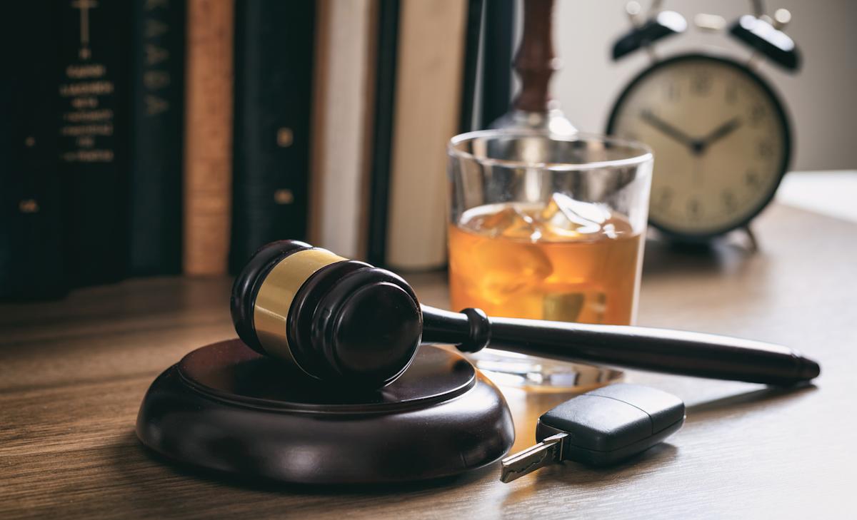 4 Tips to Hire a DUI Lawyer| Expertise.com | Expertise.com