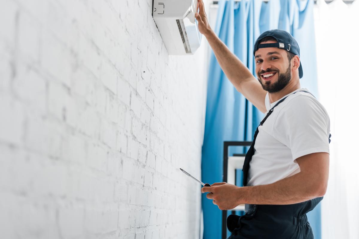 HVAC Repairman