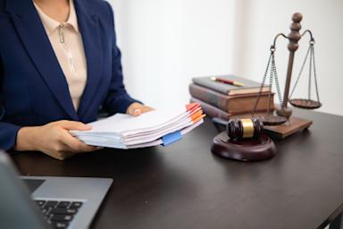 How Long Does a Slip-and-Fall Case Take? DUP IMAGE