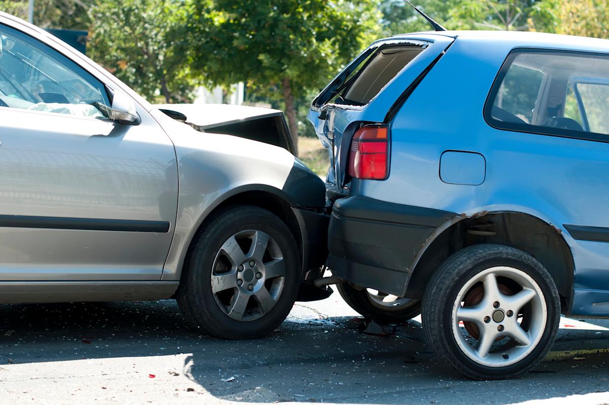 ¿Cómo contratar a un abogado de accidentes de tráfico? Depositphotos 7310330 XL