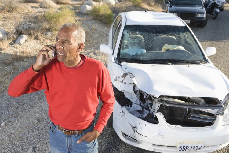 ¿Cómo afectan los accidentes de automóvil a su seguro?