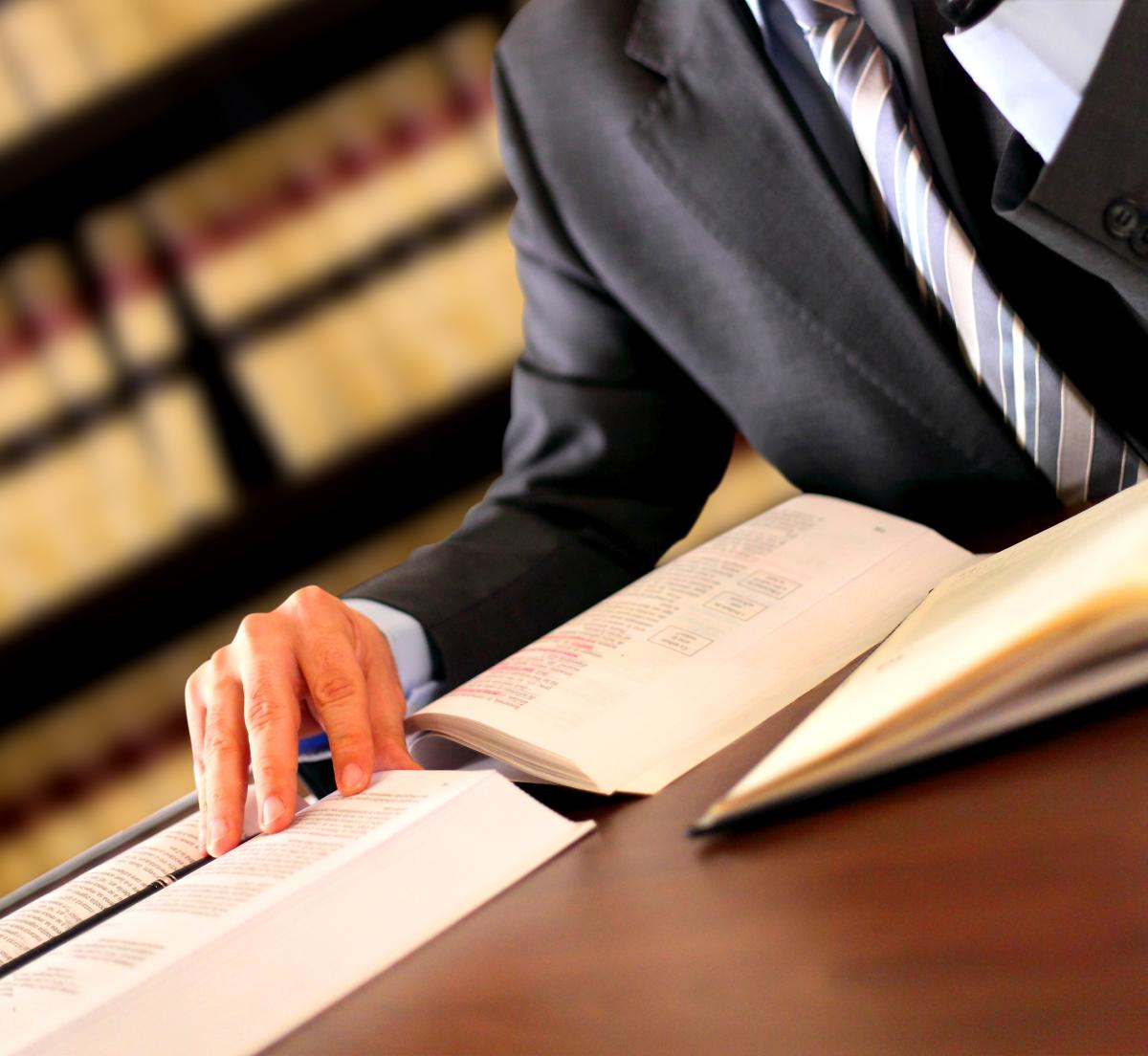 How To Choose and Hire a Tax Attorney