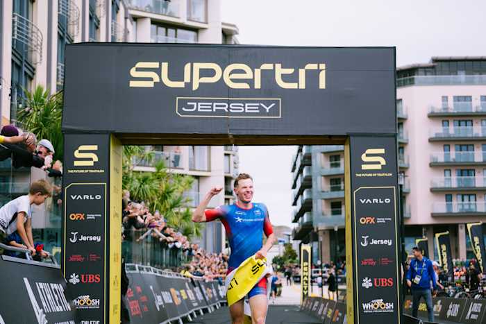 Csongor Lehmann powers to dramatic victory at Supertri Jersey