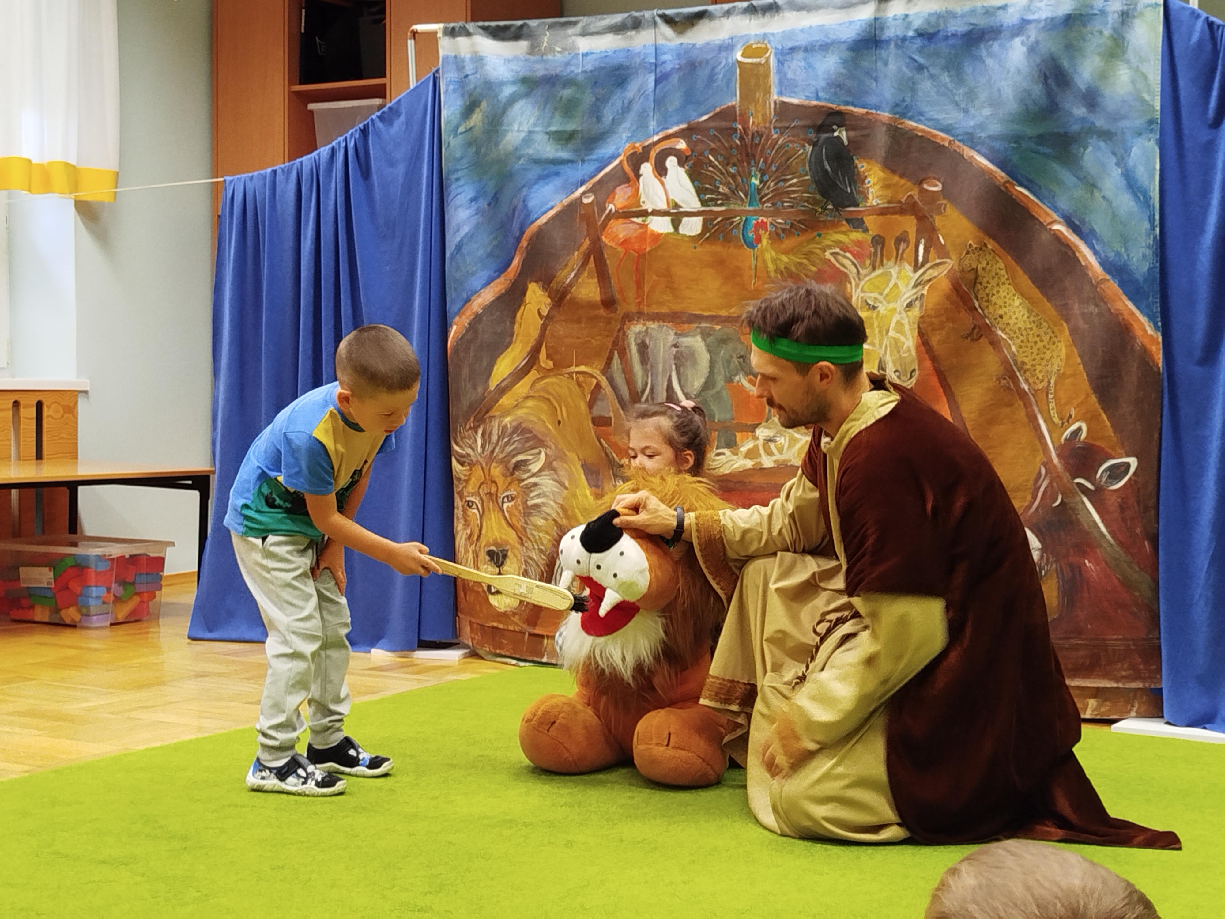 TEATR EDEN "ARKA NOEGO"