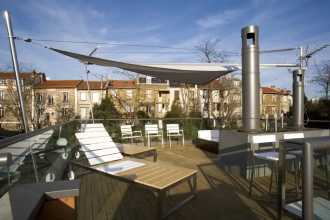 Roof terrace flooring