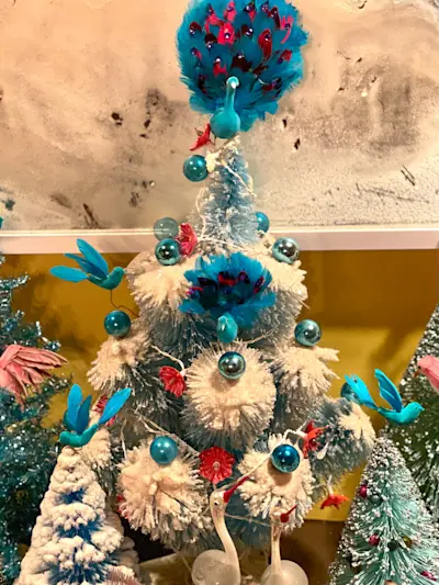 Lisa Eisner's xmas. 