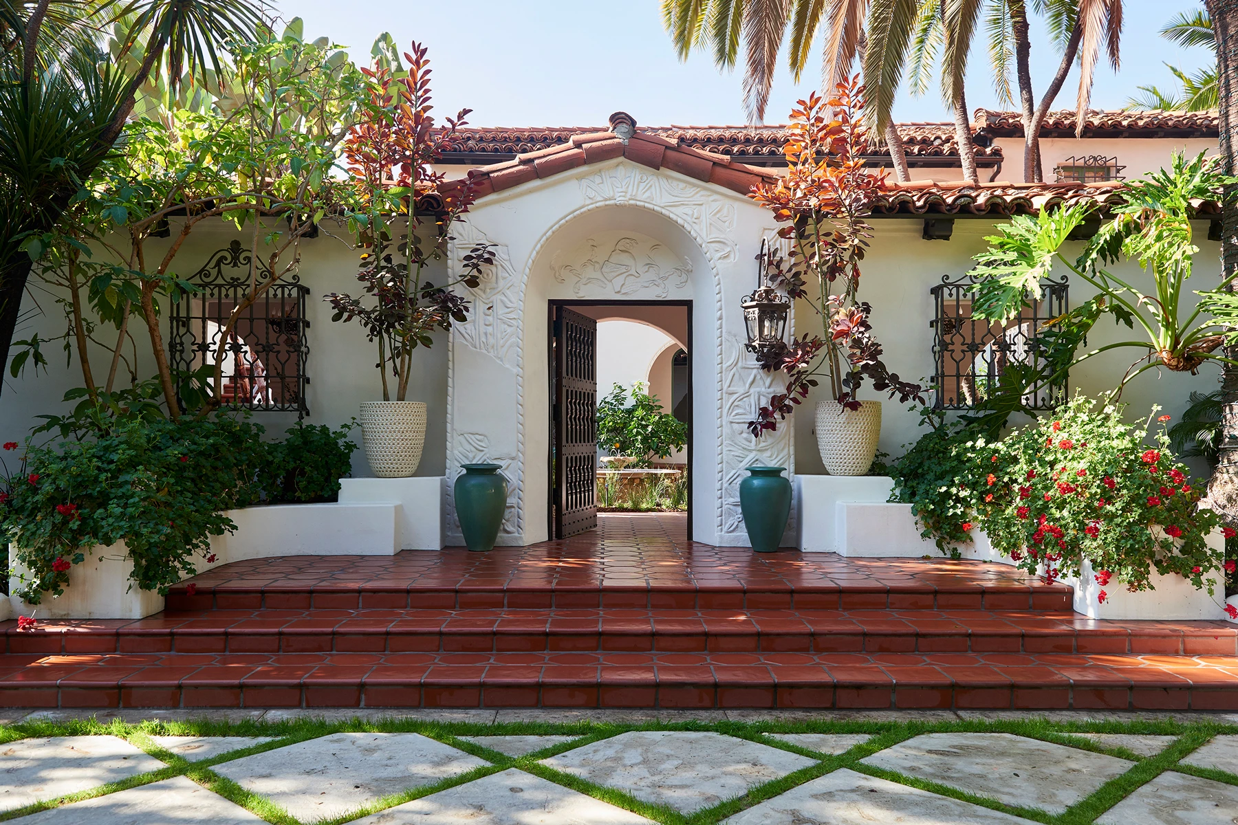 BeverlyHillsSpanishColonial 1