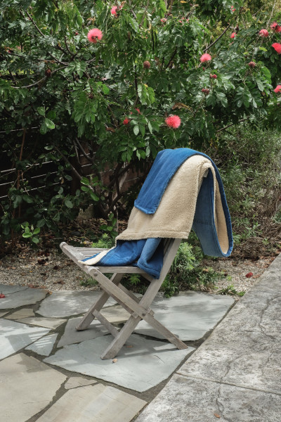 FREECITY for Commune Indigo Sherpa-Bear Throw