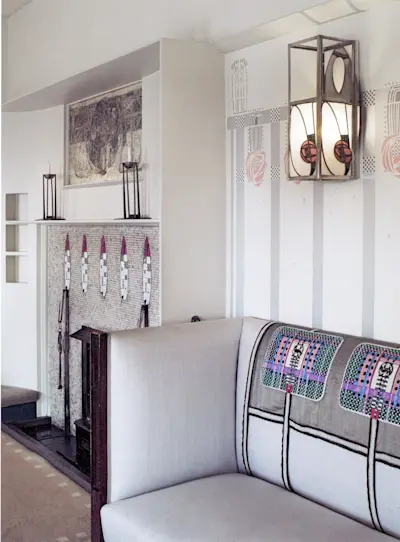 Furnishing of drawing room