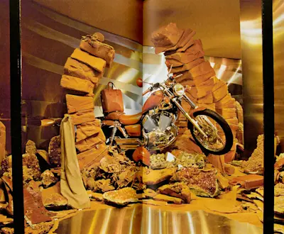 Le Cheval de Sable, Spring 1993