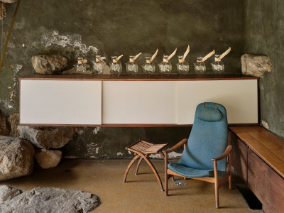 Installation view of "Formafantasma at Manitoga's Dragon Rock: Designing Nature" at Manitoga / The Russel Wright Design Center. Photo by Michael Biondo. Courtesy of Manitoga / Michael Biondo Photography.