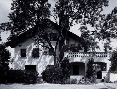 Melville Klauber House in San Diego. Courtesy of Gibbs Smith Books