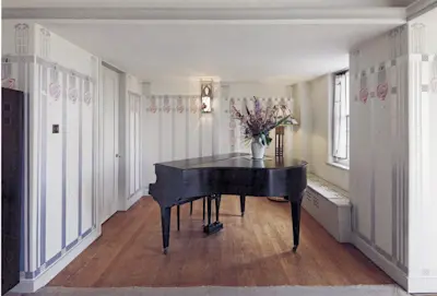 Alcove for piano of drawing room
