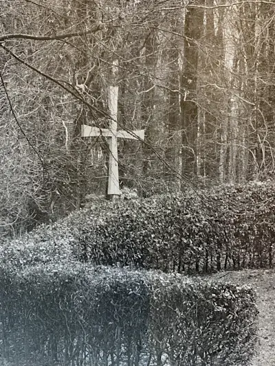 Cross, Photo by Coen van der Heiden