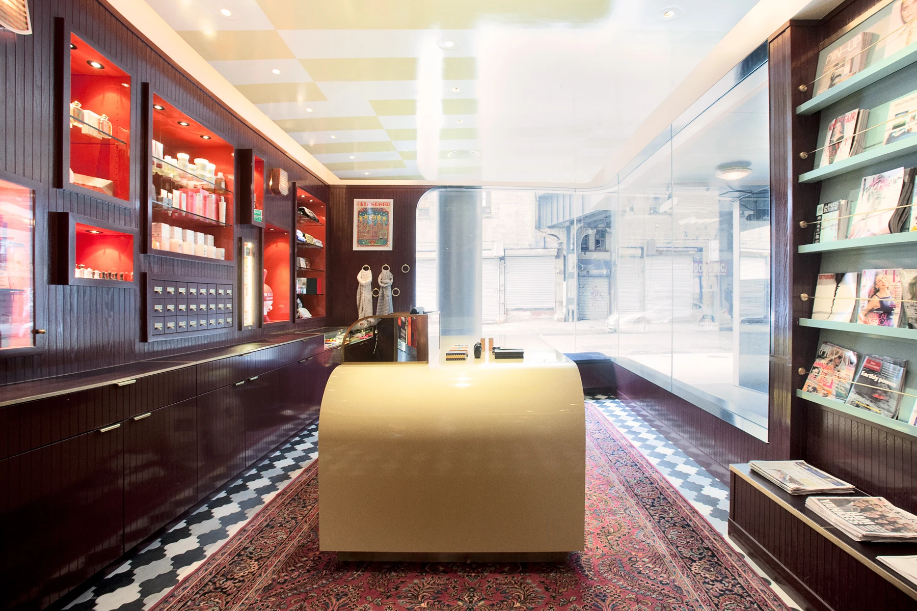 StandardHotelShop 3