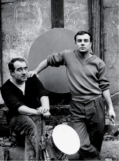 Swiss sculptor Jean Tinguely (left) and the French painter Yves Klein with collaborative spinning object "Excavatrice de l'Espace” 1958 (copyright Roger Viollet/The Image Works/Artists Society New York)