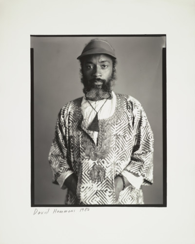 “Photograph of David Hammons” by Timothy Greenfield-Sanders, 1980. The Museum of Modern Art Archives, New York