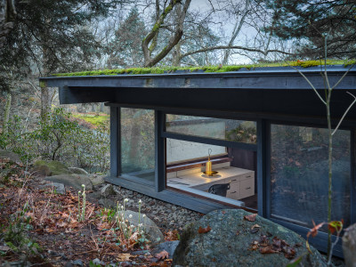 Installation view of "Formafantasma at Manitoga's Dragon Rock: Designing Nature" at Manitoga / The Russel Wright Design Center. Photo by Michael Biondo. Courtesy of Manitoga / Michael Biondo Photography.