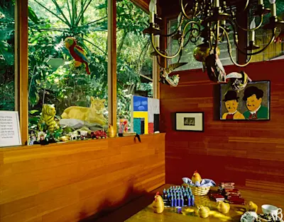 7 B - David Hockney's Interior