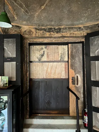  Interior door from library in Takyo Abeke