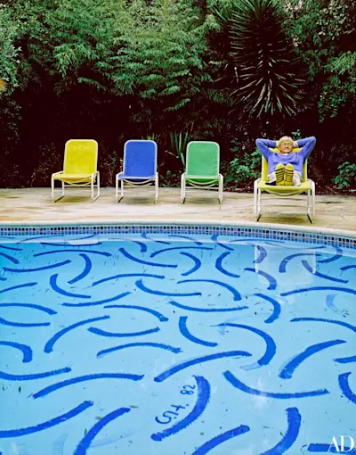 7 A - David Hockney's Pool