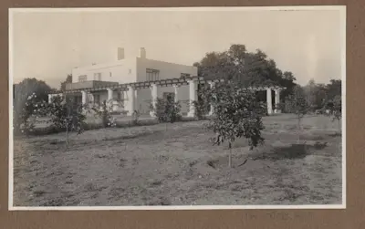 Early image of Paul and Catharine Miltmore Residence. Courtesy of Design & Architecture Museum at the University of California, Santa Barbara