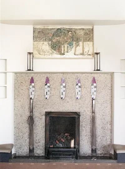 Fireplace of drawing room