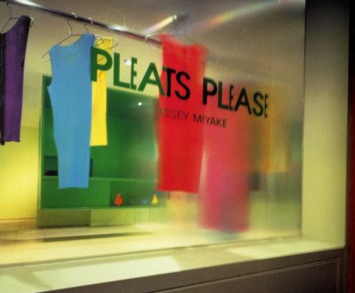 The PLEATS PLEASE Issey Miyake shop in New York, Photos by Paul Warchol