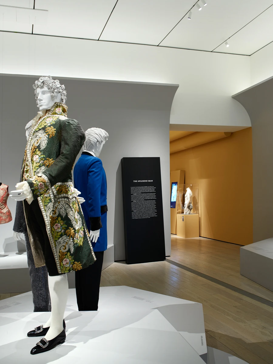 LACMA 8R