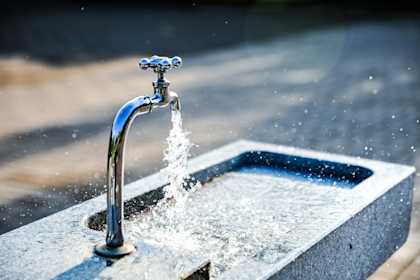 Restrictions d'eau : comment réduire sa consommation facilement ? Restrictions d'eau : comment réduire sa consommation facilement ?