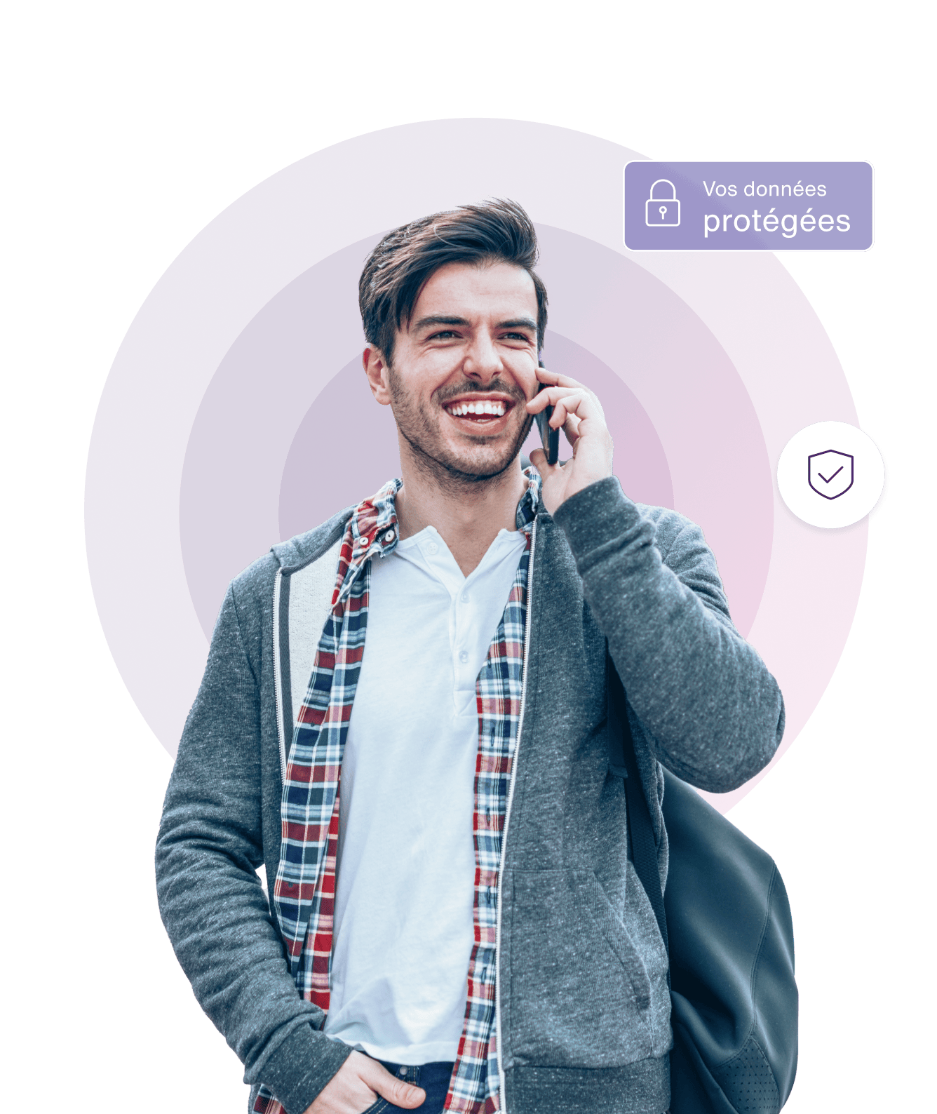 Un homme parle sur un téléphone mobile à côté d'icônes représentant la sécurité en ligne.
