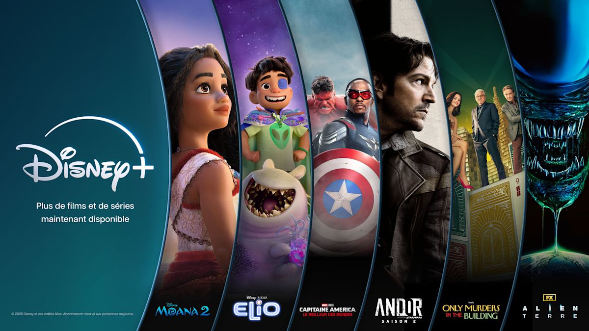 Un écran de télévision montre le logo Disney+ ainsi que diverses affiches de contenus populaires.