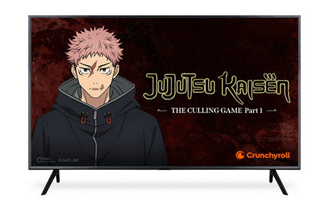 Un téléviseur montre l'affiche de « Jujutsu Kaisen - The Culling Game Part 1 » avec le logo Crunchyroll en bas à droite.