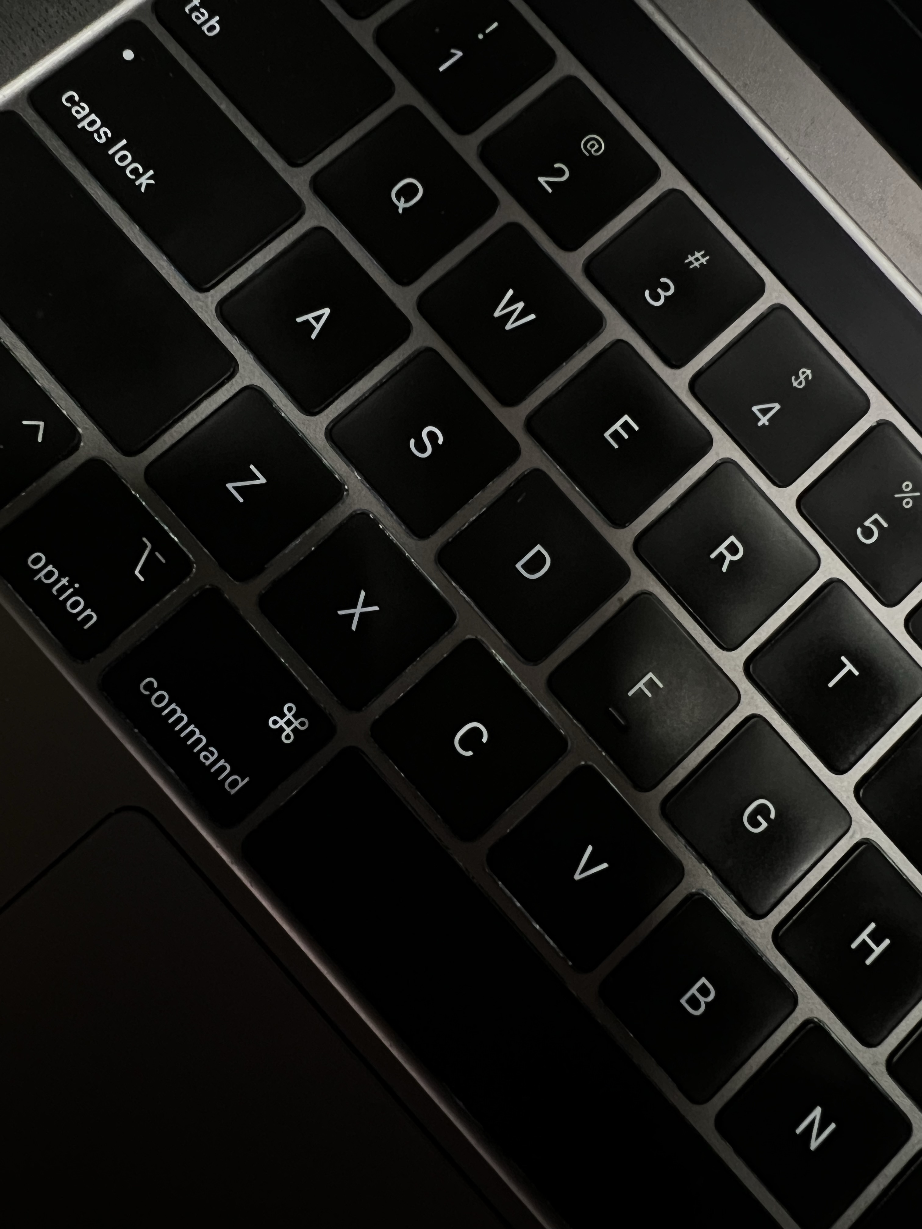 Seguro para Notebook: por qué tu póliza de hogar no alcanza (y qué hacer)