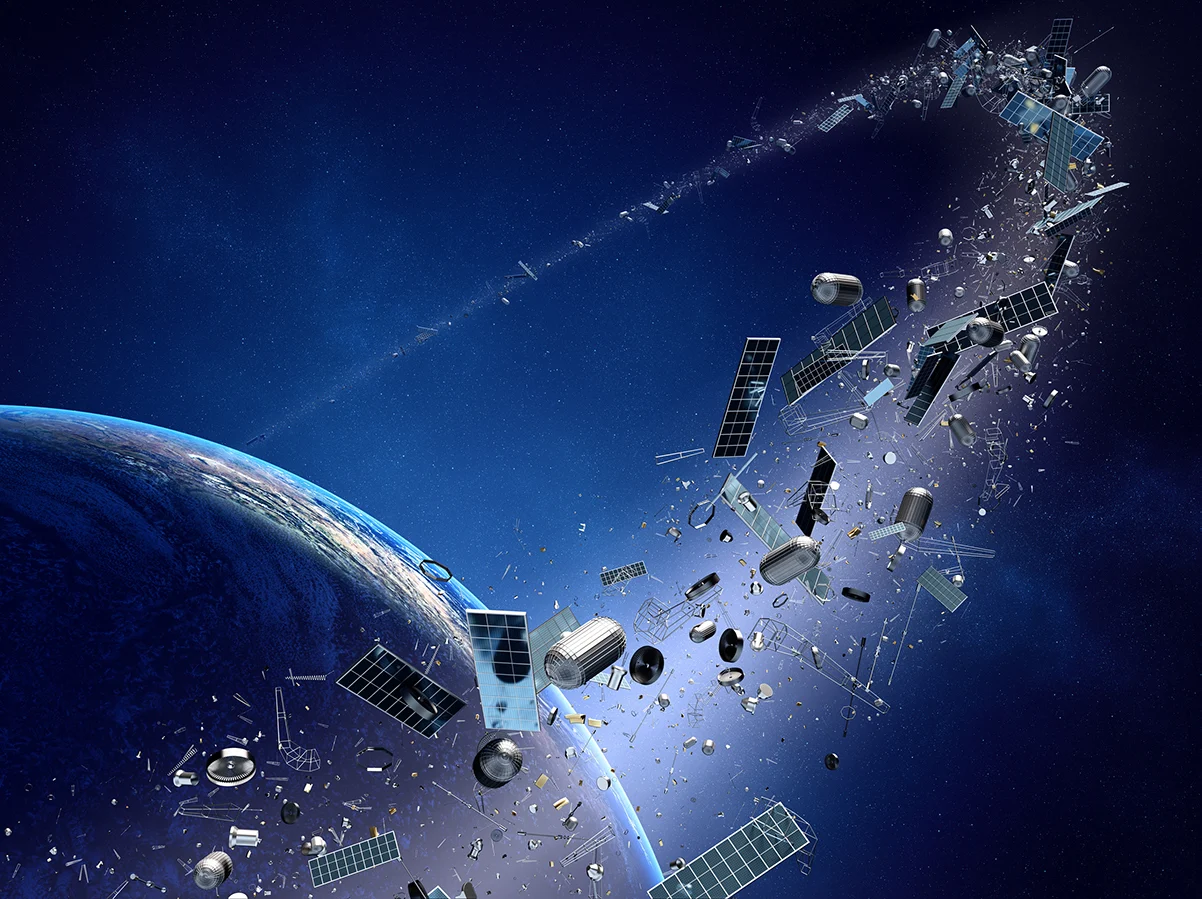 s02e03_spacejunk_page
