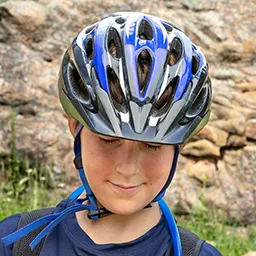 Everett, diagnosed 2021