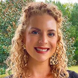 Shannon, mother to Raelynn(diagnosed 2022)