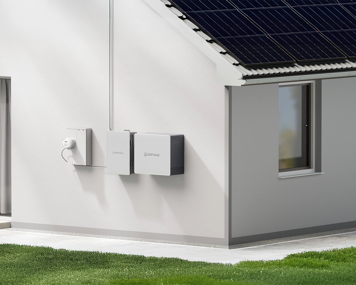 Solar Battery Storage Systems for Homeowners | SunPower®