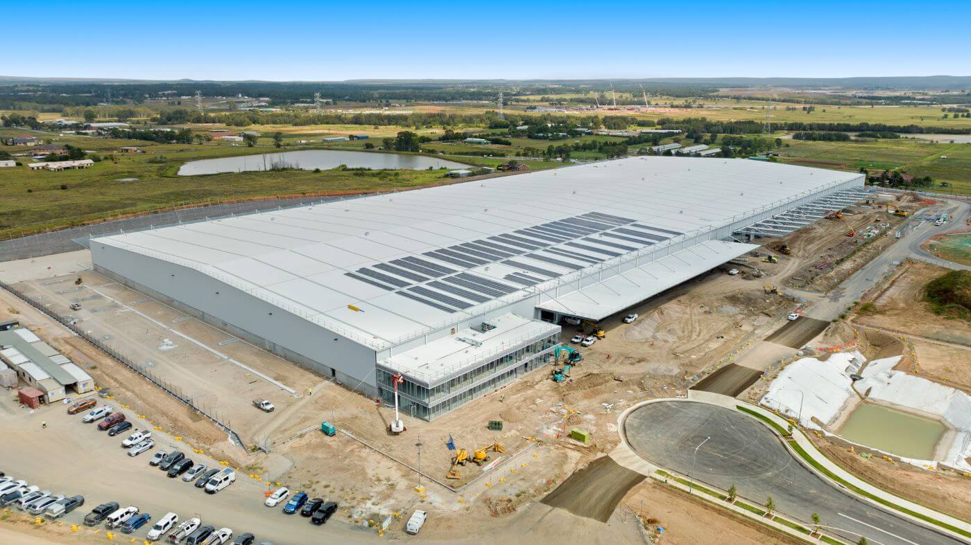 Premier of New South Wales & Minister for Roads tour Winning Services' Kemps Creek distribution centre Title image