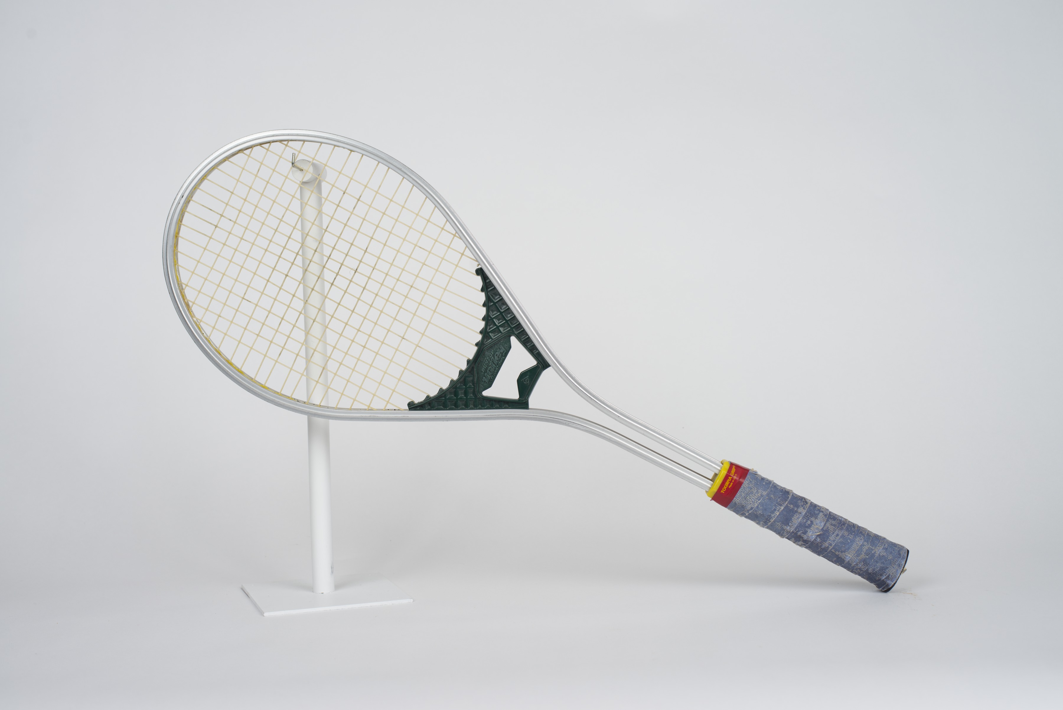 dunlop volley tennis racquet