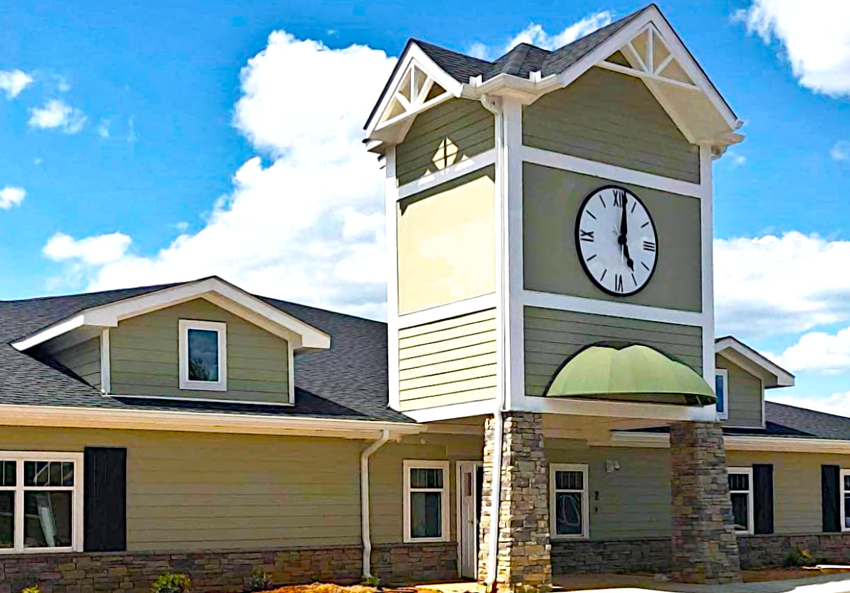 Rockmart: The clocktower at the Cottages of Rockmart 