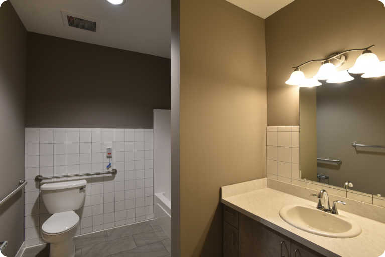 Rockmart: Luxurious bathroom spaces